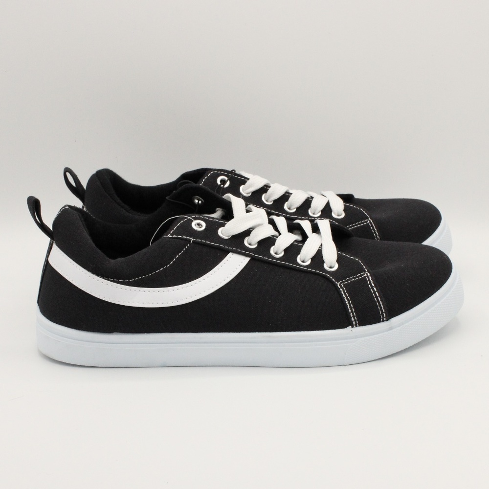 Gentlemen Shoes Size 10 Revolution Black/white